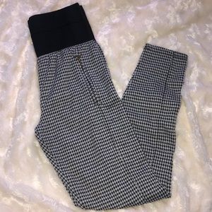 High waisted leggings